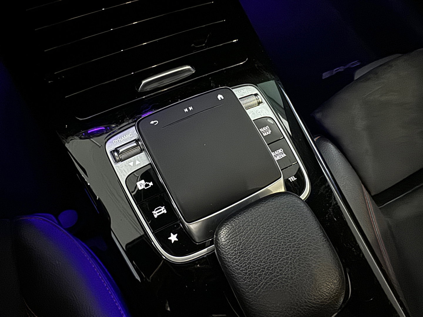 Mercedes-Benz A-Klasse 220 Premium Plus Pano|Night|Sfeer|Camera