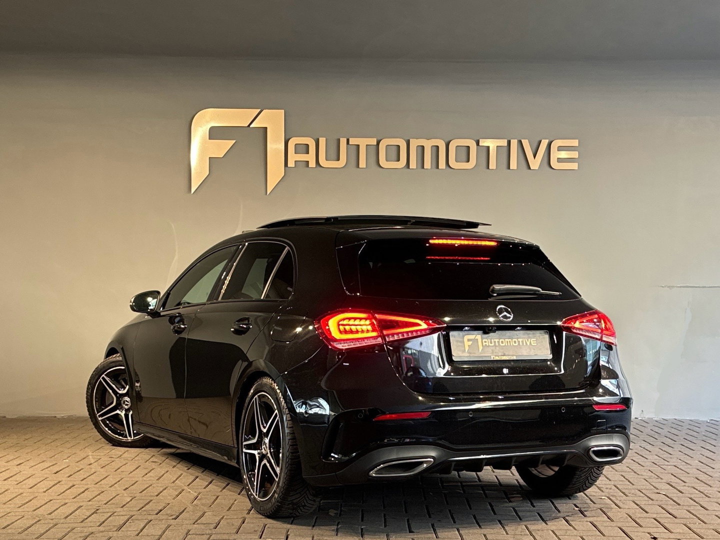 Mercedes-Benz A-Klasse 220 Premium Plus Pano|Night|Sfeer|Camera