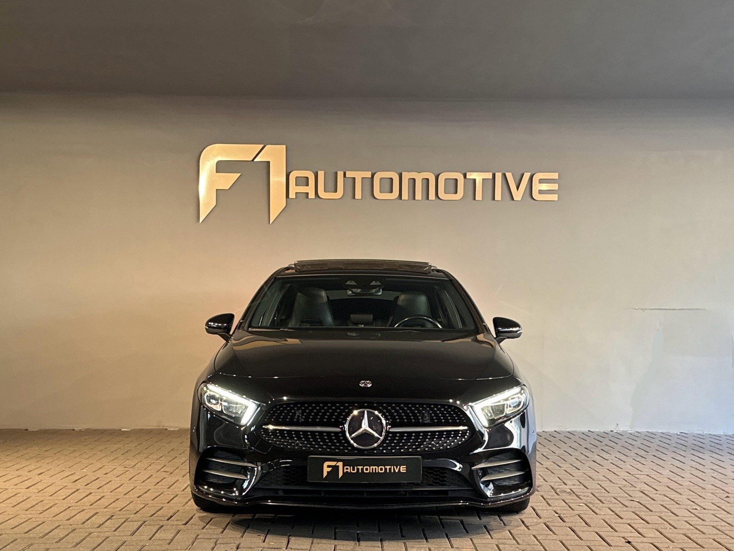 Mercedes-Benz A-Klasse 220 Premium Plus Pano|Night|Sfeer|Camera