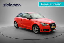 Audi A1 - 1.2 TFSI Admired - Airco, Navi, Cruise GERESERVEERD!!!