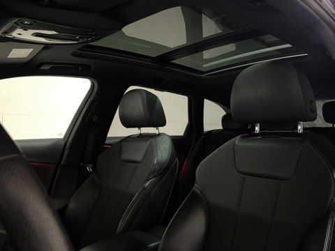 Audi A4 Avant 2.0 TFSI Quattro S-Line Pano ACC Massage Carplay