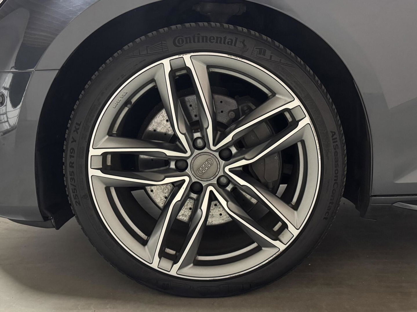 Audi A4 Avant 2.0 TFSI Quattro S-Line Pano ACC Massage Carplay