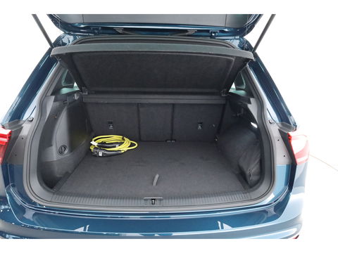 Volkswagen Tiguan 1.4 TSI eHybrid R-Line Business+ | Pano | Elek. Trekhaak | Dig. Cockpit | PDC | Stoel- Stuurverw. | Adapt. Cruise | Nav+App.Connect | IQ.Light v