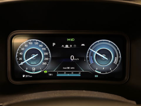 Hyundai KONA EV Comfort Smart 39 kWh | SOH 100% | Parkeersensoren | Cruise Control | Achteruitrijcamera | Apple Carplay | Android Auto | Stoel/Stuurverwarming | Keyless | DAB | Airconditioning