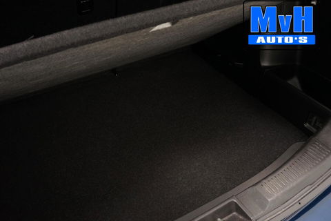 Suzuki S-Cross 1.0 Boosterjet Exclusive|TREKH|LED|CAMERA|NAP