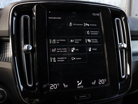 Volvo XC40 1.5 T4 Recharge R-Design 211pk | Volleder zwart | Stoel-Stuurwielverwarming