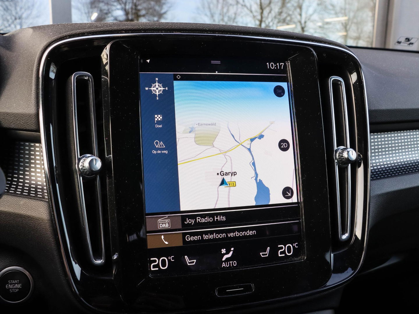 Volvo XC40 1.5 T4 Recharge R-Design 211pk | Volleder zwart | Stoel-Stuurwielverwarming