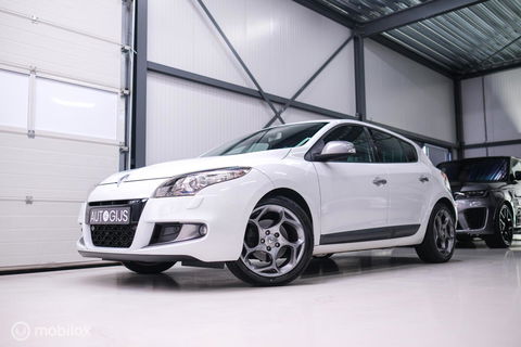 Renault Mégane 2.0 TCe GT 180 pk | Uniek | NAP NL auto | Hot Hatch | A-Z onderhouden | Xenon | RS |
