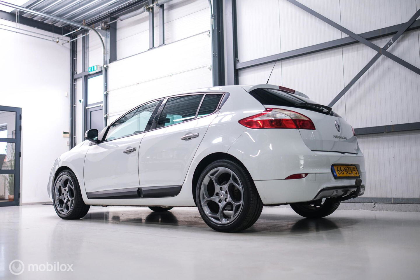 Renault Mégane 2.0 TCe GT 180 pk | Uniek | NAP NL auto | Hot Hatch | A-Z onderhouden | Xenon | RS |