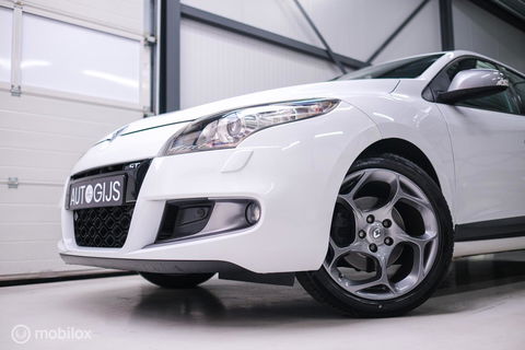 Renault Mégane 2.0 TCe GT 180 pk | Uniek | NAP NL auto | Hot Hatch | A-Z onderhouden | Xenon | RS |