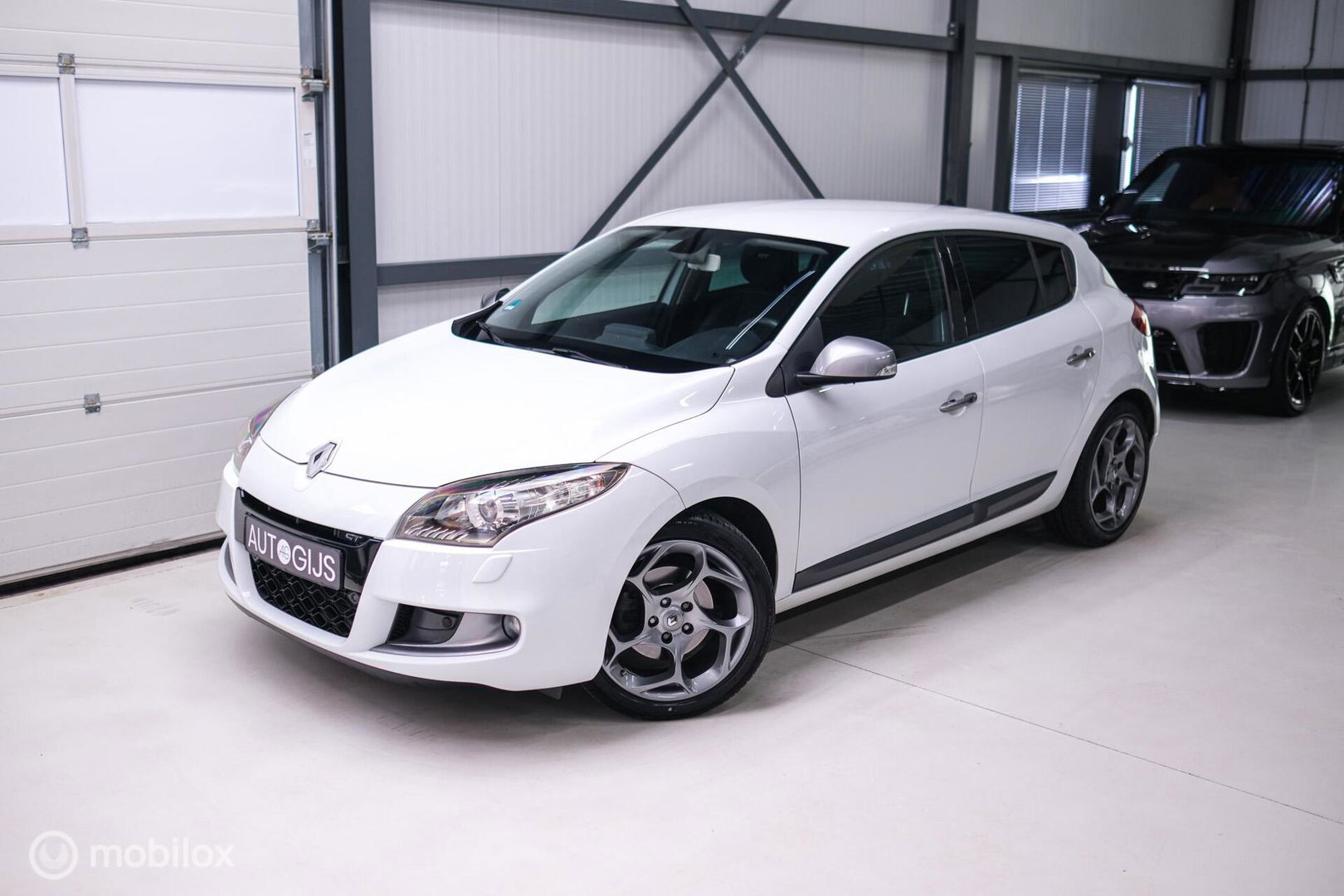 Renault Mégane 2.0 TCe GT 180 pk | Uniek | NAP NL auto | Hot Hatch | A-Z onderhouden | Xenon | RS |