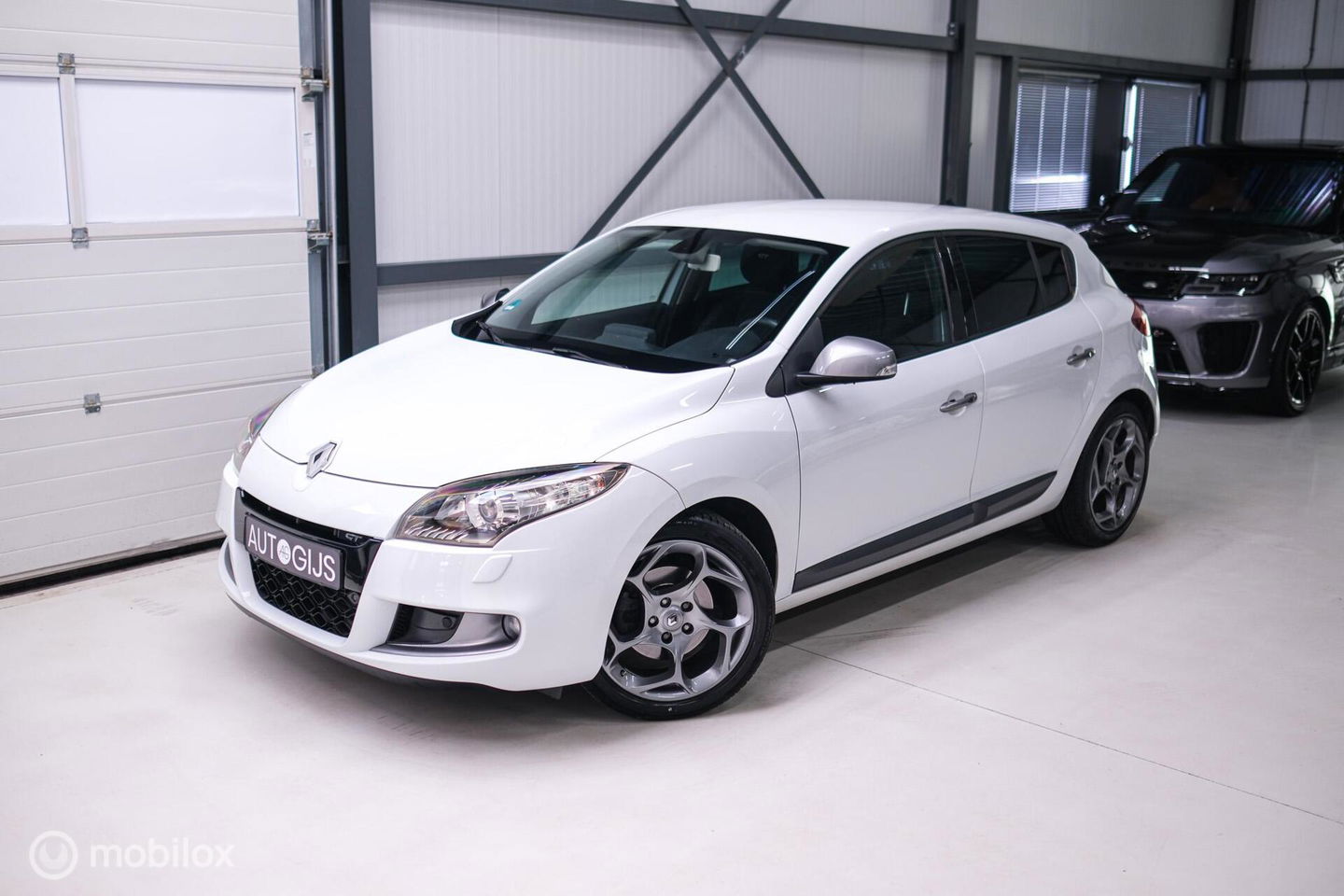 Renault Mégane 2.0 TCe GT 180 pk | Uniek | NAP NL auto | Hot Hatch | A-Z onderhouden | Xenon | RS |