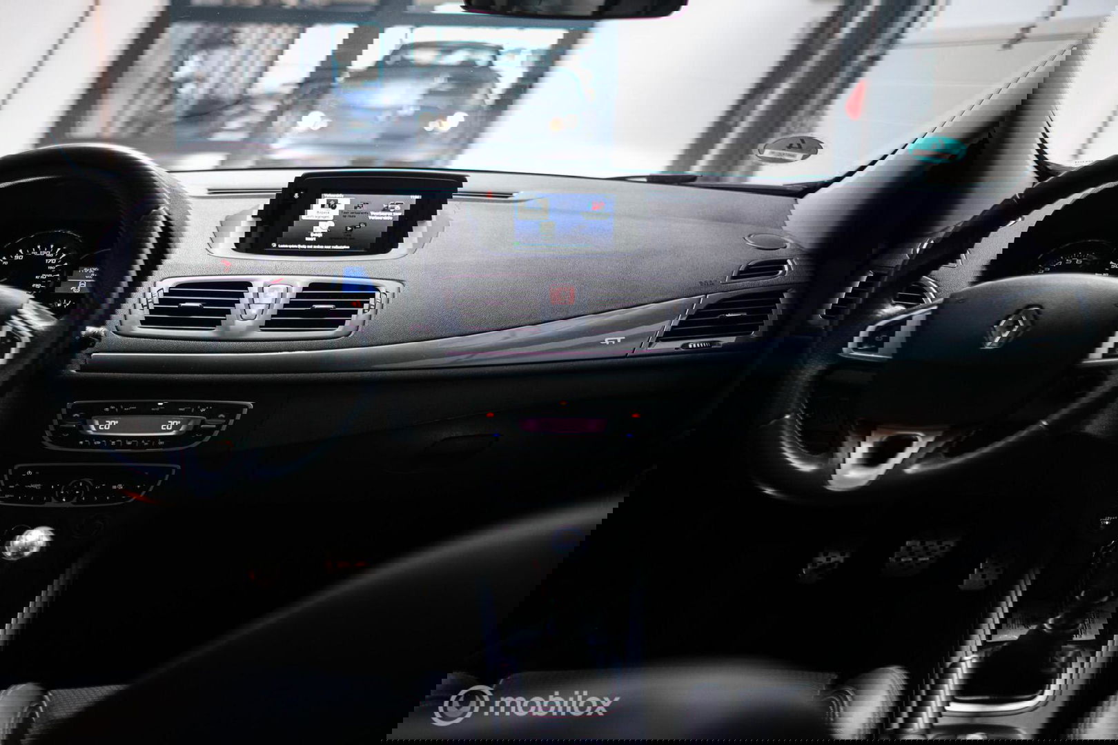 Renault Mégane 2.0 TCe GT 180 pk | Uniek | NAP NL auto | Hot Hatch | A-Z onderhouden | Xenon | RS |