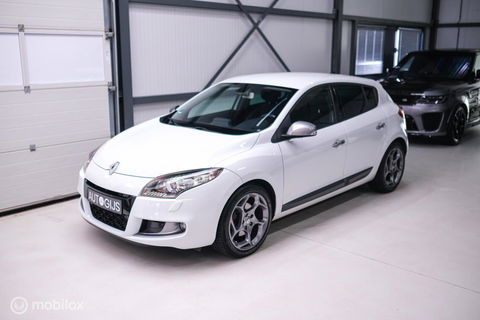 Renault Mégane 2.0 TCe GT 180 pk | Uniek | NAP NL auto | Hot Hatch | A-Z onderhouden | Xenon | RS |