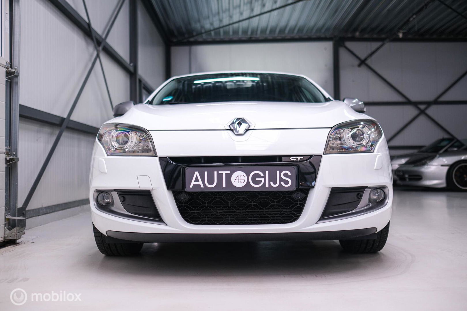 Renault Mégane 2.0 TCe GT 180 pk | Uniek | NAP NL auto | Hot Hatch | A-Z onderhouden | Xenon | RS |