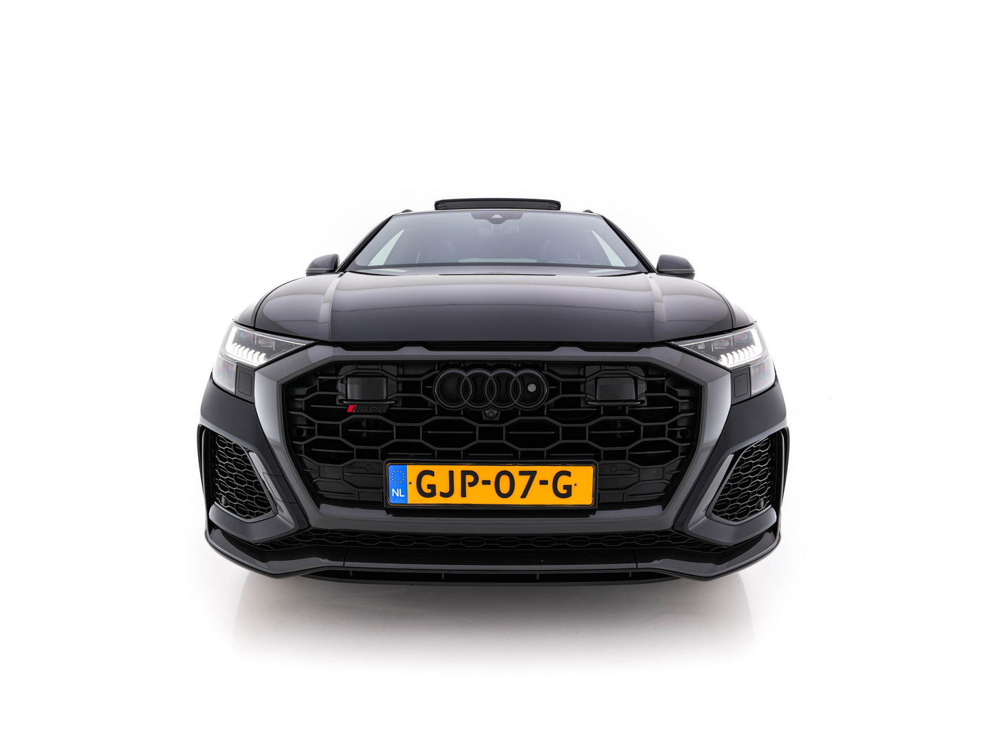 Audi RS Q8 4.0 TFSI quattro *MILLTEK | CERAMIC-BRAKES | PANO | HEAD-UP | CARBON-PACK | LEATHER | MEMORY-PACK | 4-WHEEL-STEERING | AIR-SUSPENSION | BANG&OLFUSEN | ADAPTIVE-CRUISE | BLINDSPOT | TOP-VIEW | SOFT-CLOSE | NIG