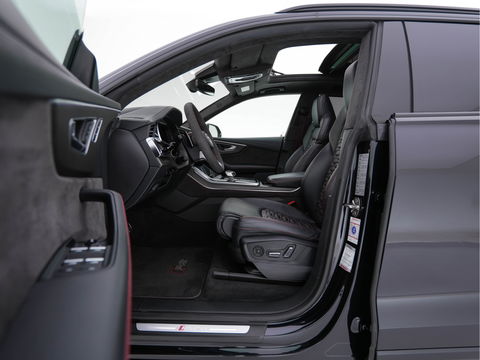 Audi RS Q8 4.0 TFSI quattro *MILLTEK | CERAMIC-BRAKES | PANO | HEAD-UP | CARBON-PACK | LEATHER | MEMORY-PACK | 4-WHEEL-STEERING | AIR-SUSPENSION | BANG&OLFUSEN | ADAPTIVE-CRUISE | BLINDSPOT | TOP-VIEW | SOFT-CLOSE | NIG