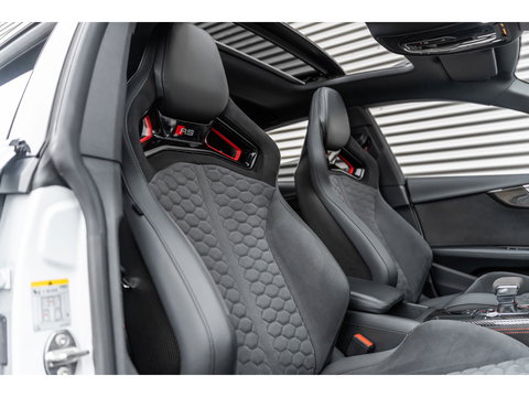 Audi RS5 SPORTBACK 2.9 TFSI Quattro Competition Kuipstoelen
