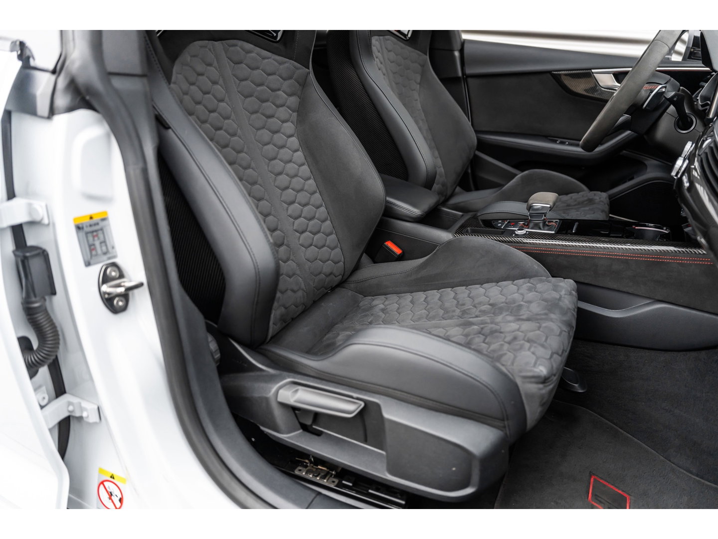 Audi RS5 SPORTBACK 2.9 TFSI Quattro Competition Kuipstoelen