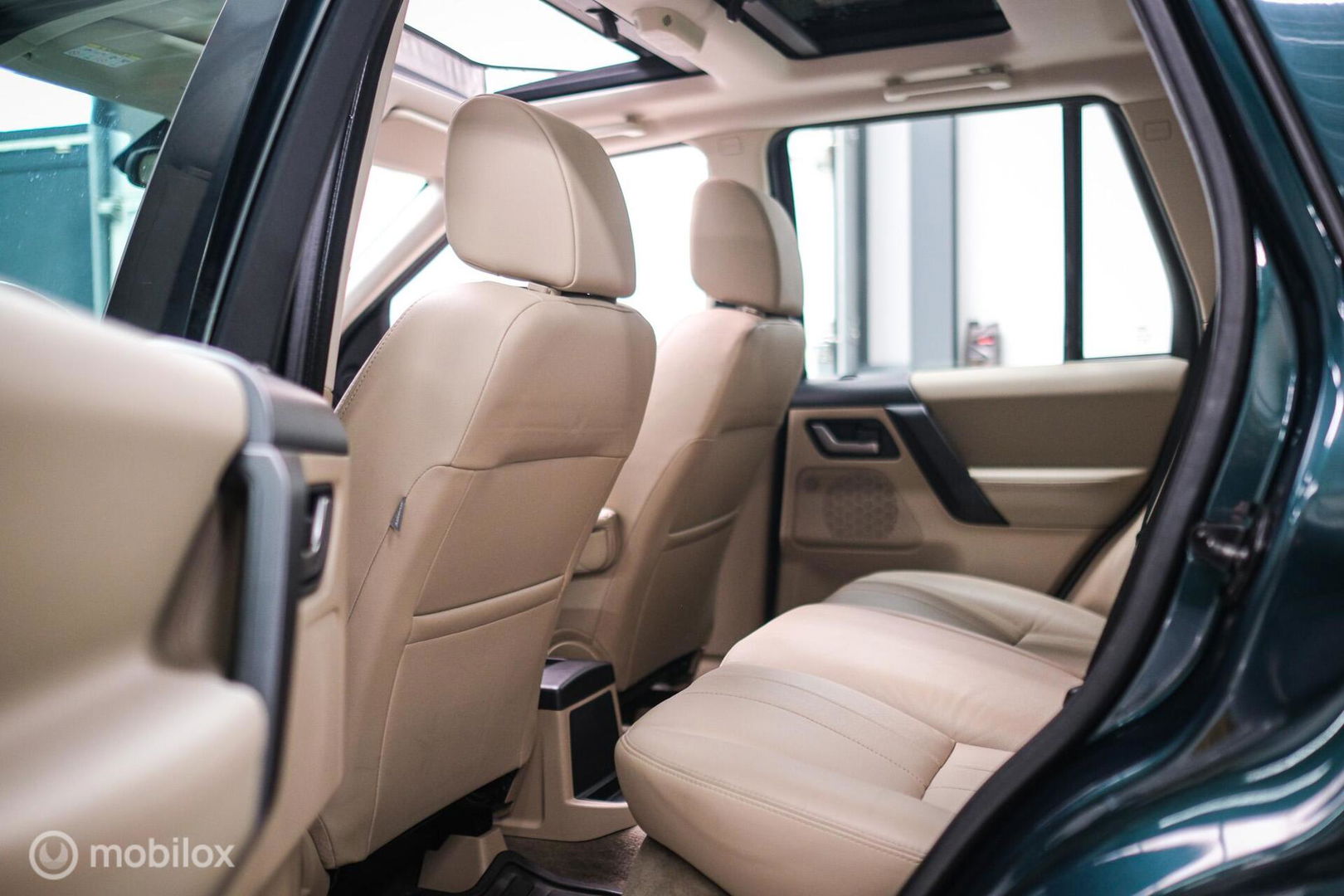 Land Rover Freelander 2.2 SD4 HSE | Dealer oh | Nieuwe D-riem | NL auto NAP | LED | 2013 | Cruise | Leder | Memory | Panoramadak |