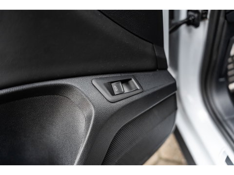 Volkswagen T-Roc 2.0 TSI 4Motion R PANO AKRA KEYLESS LEDER