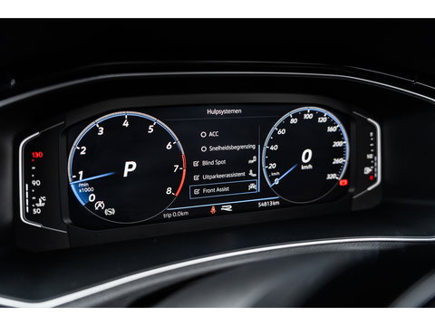 Volkswagen T-Roc 2.0 TSI 4Motion R PANO AKRA KEYLESS LEDER