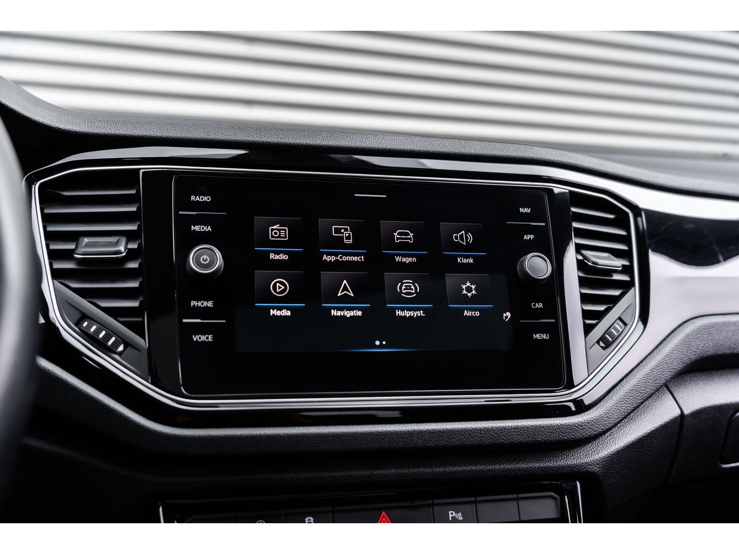 Volkswagen T-Roc 2.0 TSI 4Motion R PANO AKRA KEYLESS LEDER