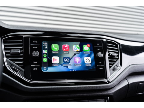 Volkswagen T-Roc 2.0 TSI 4Motion R PANO AKRA KEYLESS LEDER