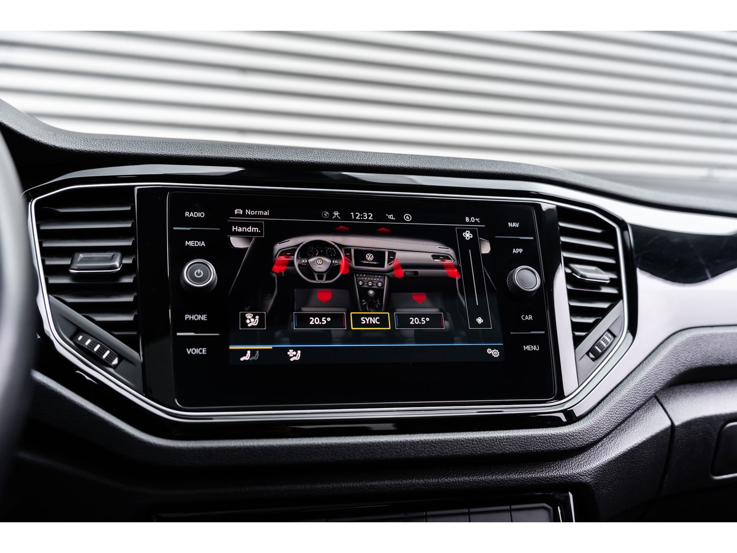 Volkswagen T-Roc 2.0 TSI 4Motion R PANO AKRA KEYLESS LEDER