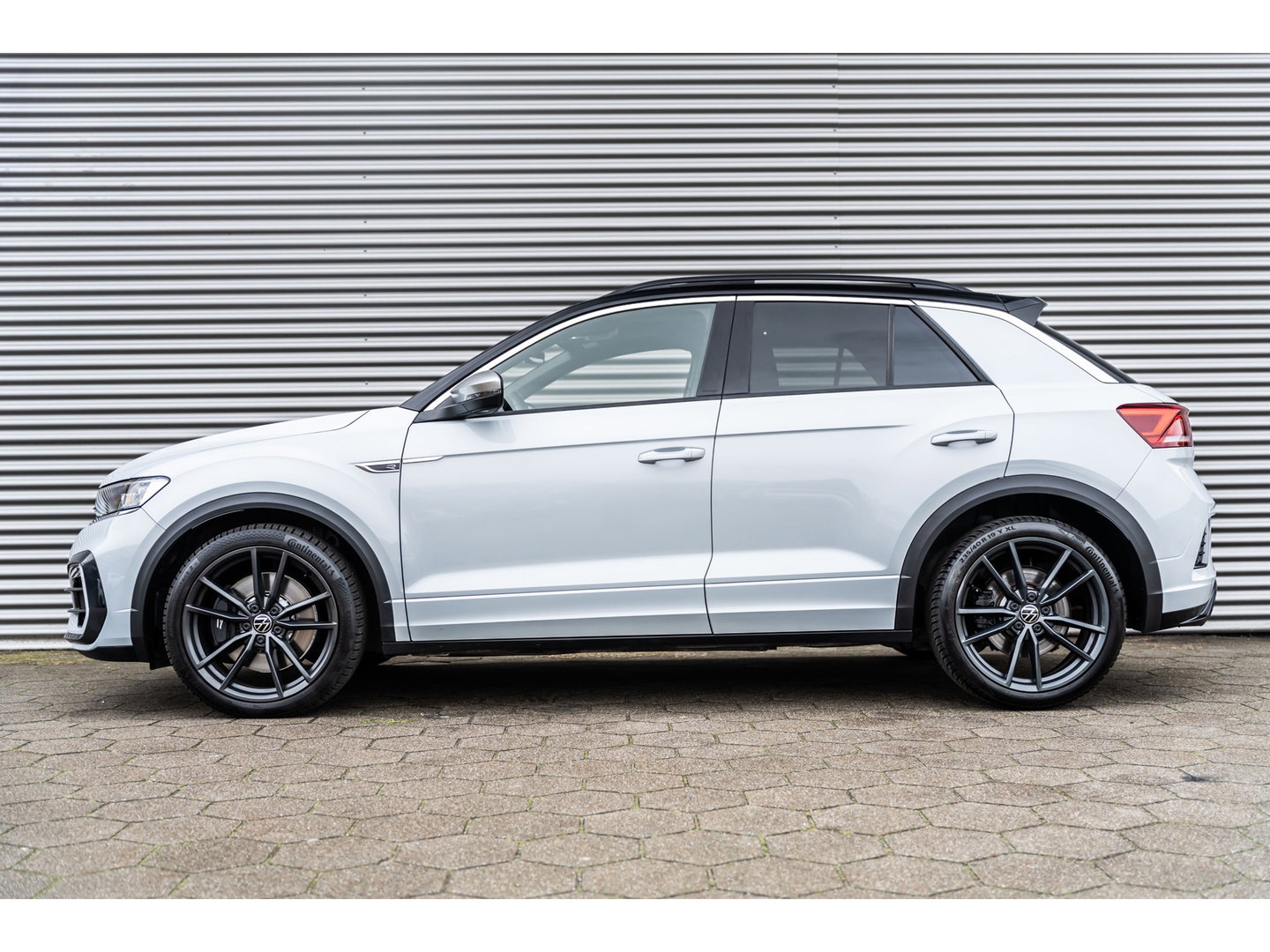 Volkswagen T-Roc 2.0 TSI 4Motion R PANO AKRA KEYLESS LEDER