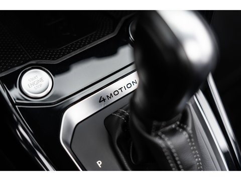 Volkswagen T-Roc 2.0 TSI 4Motion R PANO AKRA KEYLESS LEDER