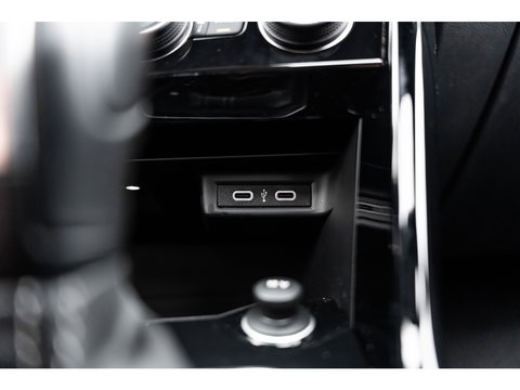 Volkswagen T-Roc 2.0 TSI 4Motion R PANO AKRA KEYLESS LEDER