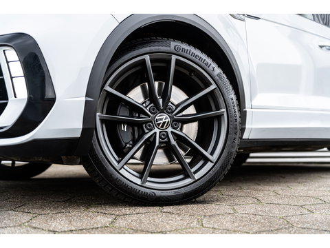 Volkswagen T-Roc 2.0 TSI 4Motion R PANO AKRA KEYLESS LEDER