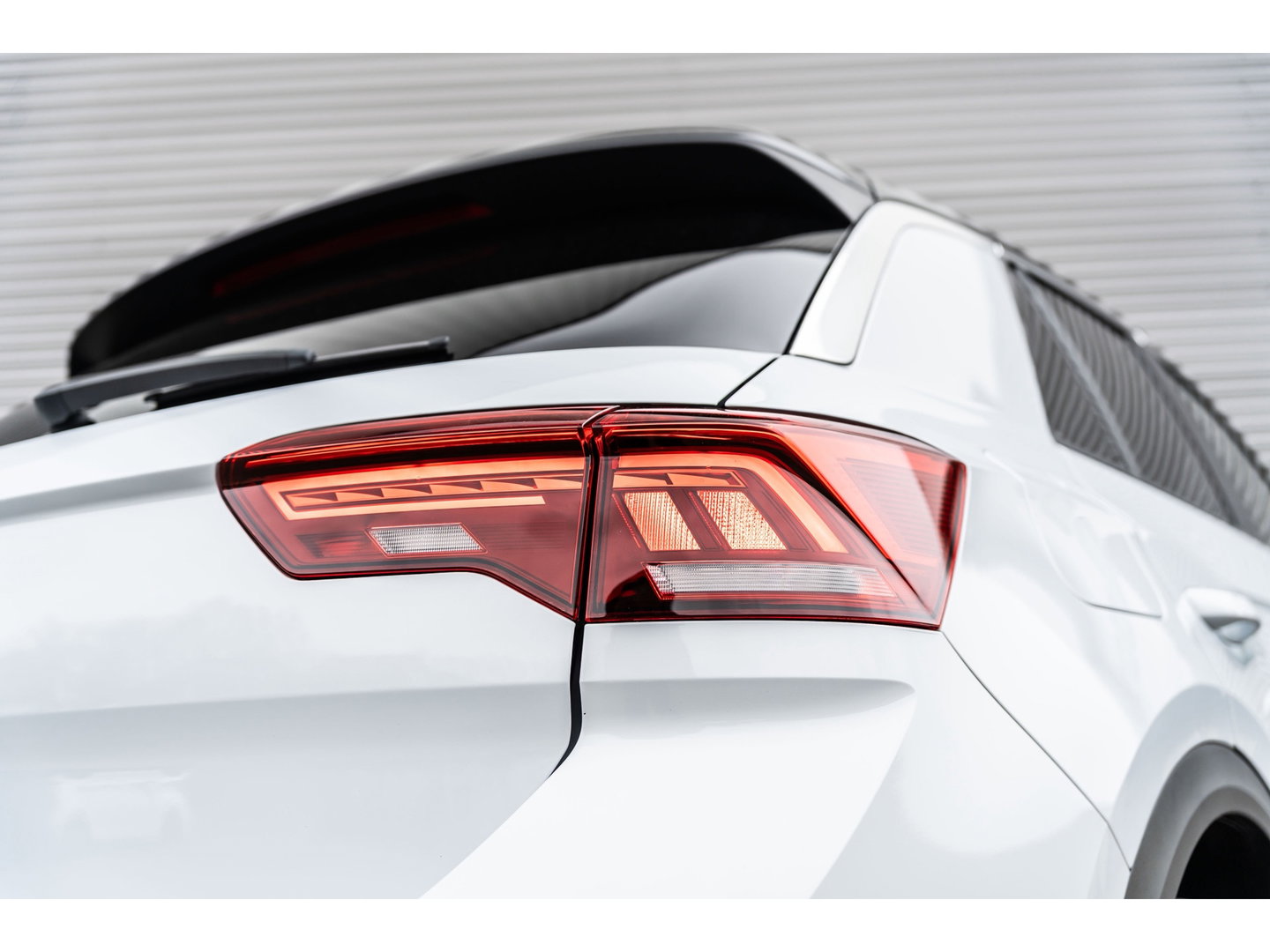 Volkswagen T-Roc 2.0 TSI 4Motion R PANO AKRA KEYLESS LEDER