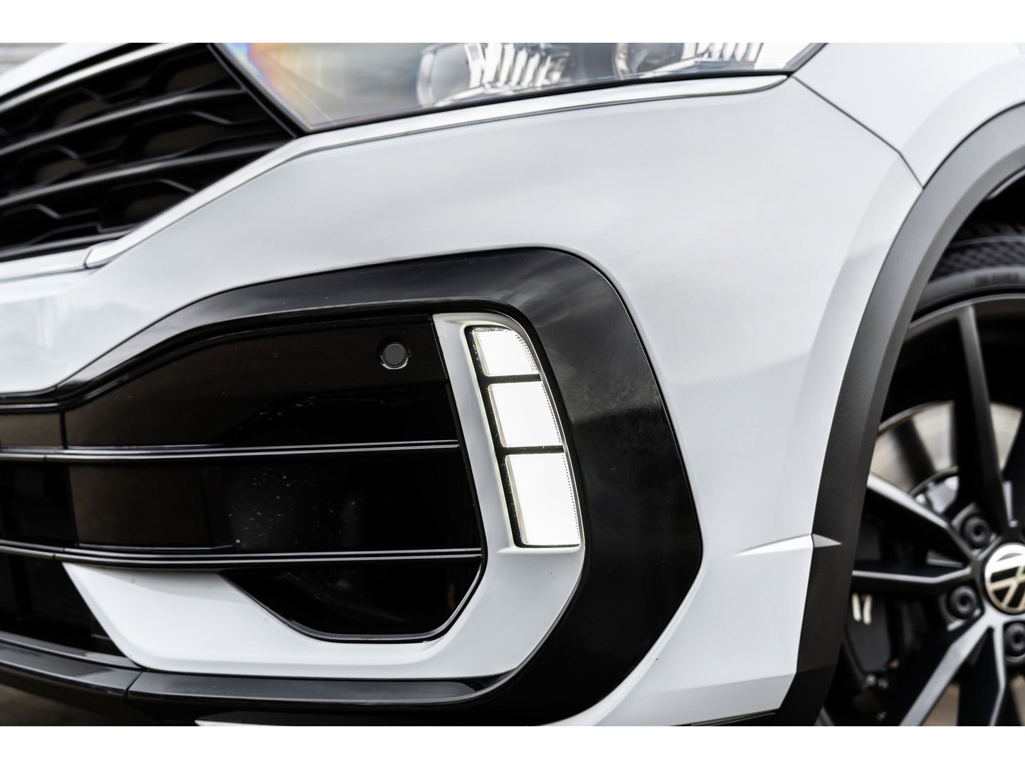 Volkswagen T-Roc 2.0 TSI 4Motion R PANO AKRA KEYLESS LEDER