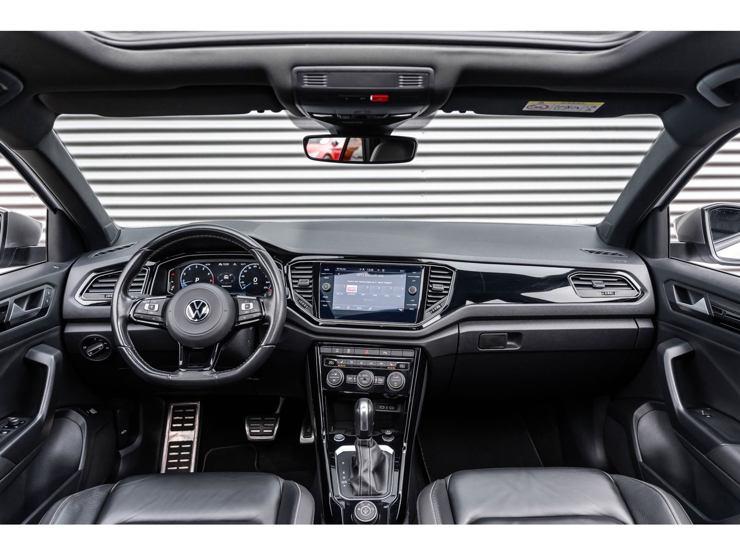 Volkswagen T-Roc 2.0 TSI 4Motion R PANO AKRA KEYLESS LEDER