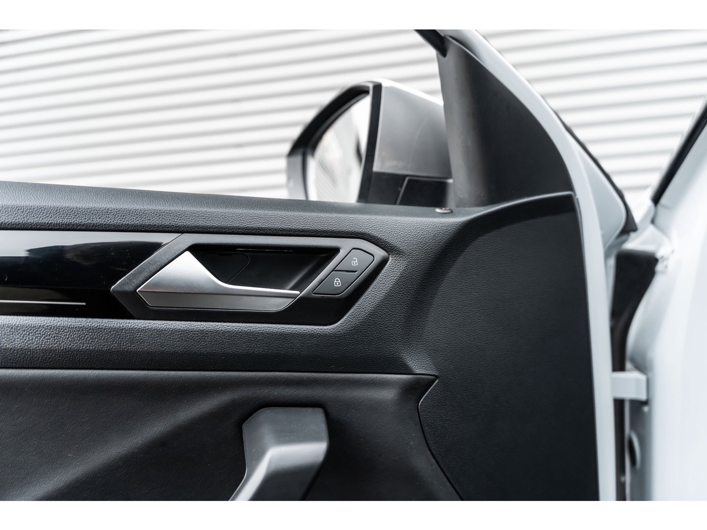 Volkswagen T-Roc 2.0 TSI 4Motion R PANO AKRA KEYLESS LEDER