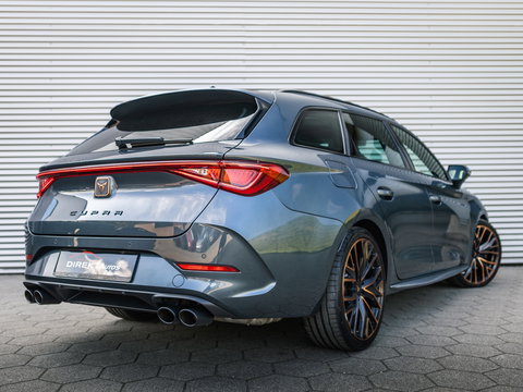CUPRA Leon ST 2.0 TSI 4DRIVE PANO CAMERA BEATS TREKH. KEYLESS