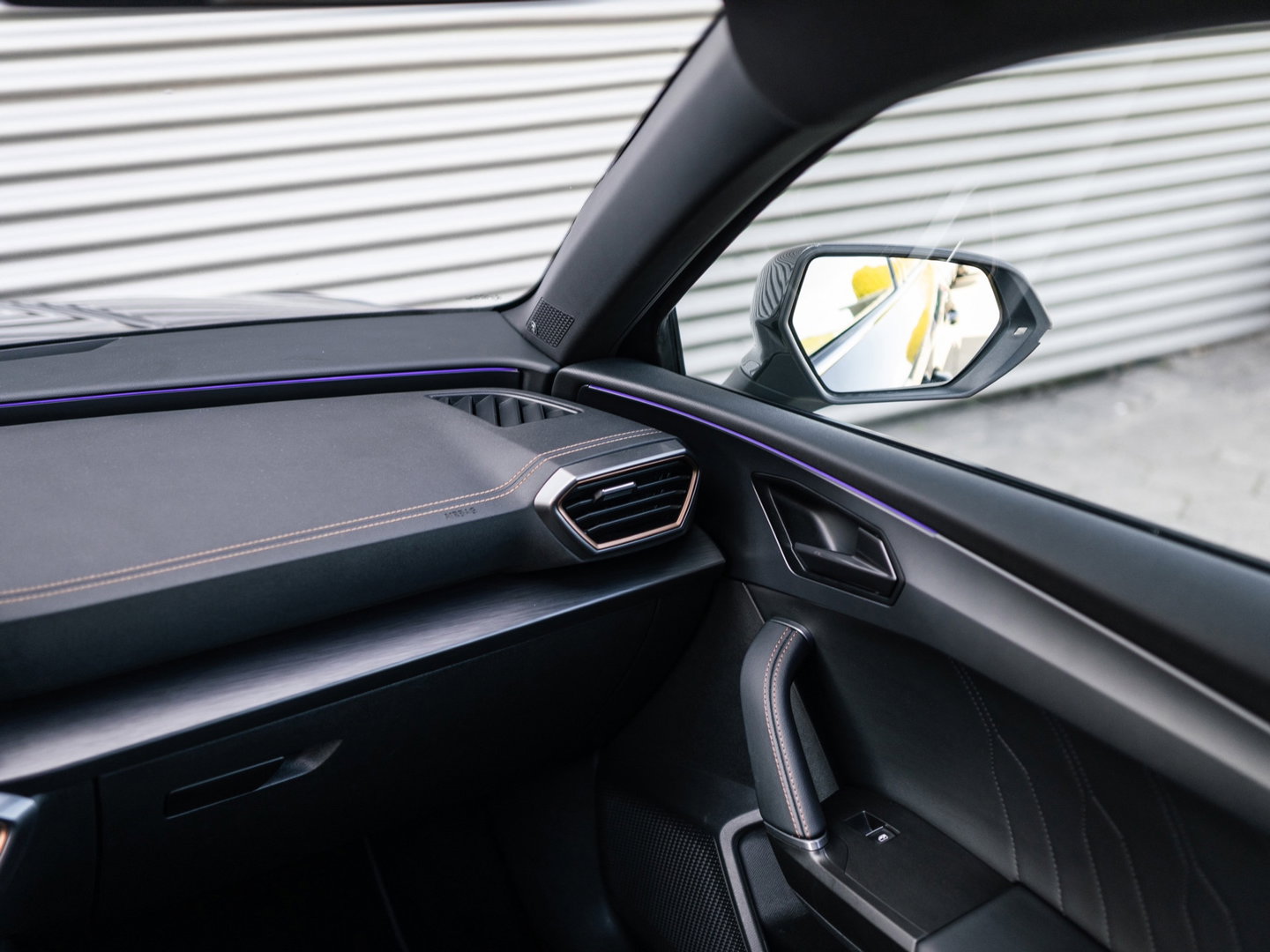 CUPRA Leon ST 2.0 TSI 4DRIVE PANO CAMERA BEATS TREKH. KEYLESS