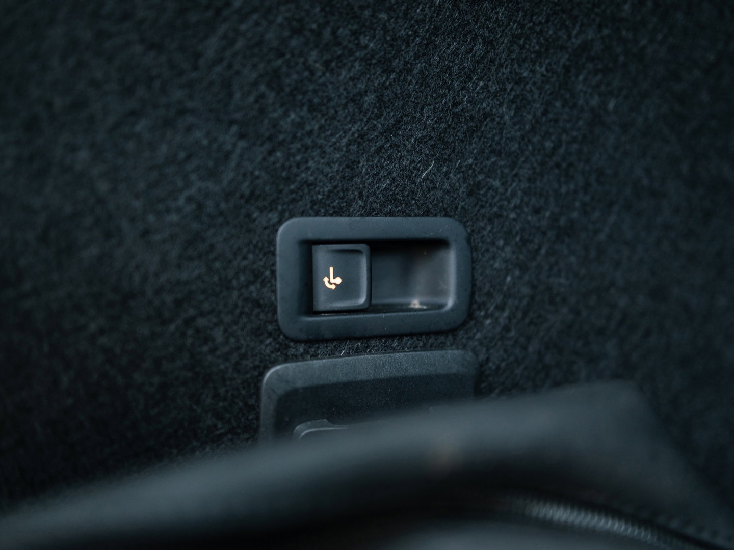 CUPRA Leon ST 2.0 TSI 4DRIVE PANO CAMERA BEATS TREKH. KEYLESS