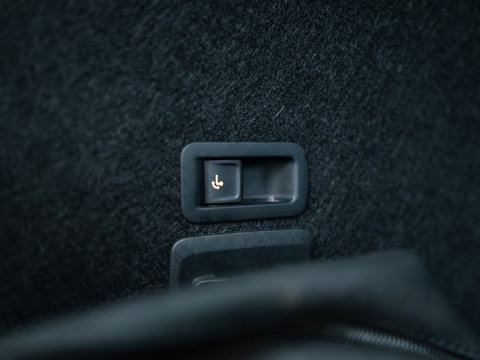 CUPRA Leon ST 2.0 TSI 4DRIVE PANO CAMERA BEATS TREKH. KEYLESS