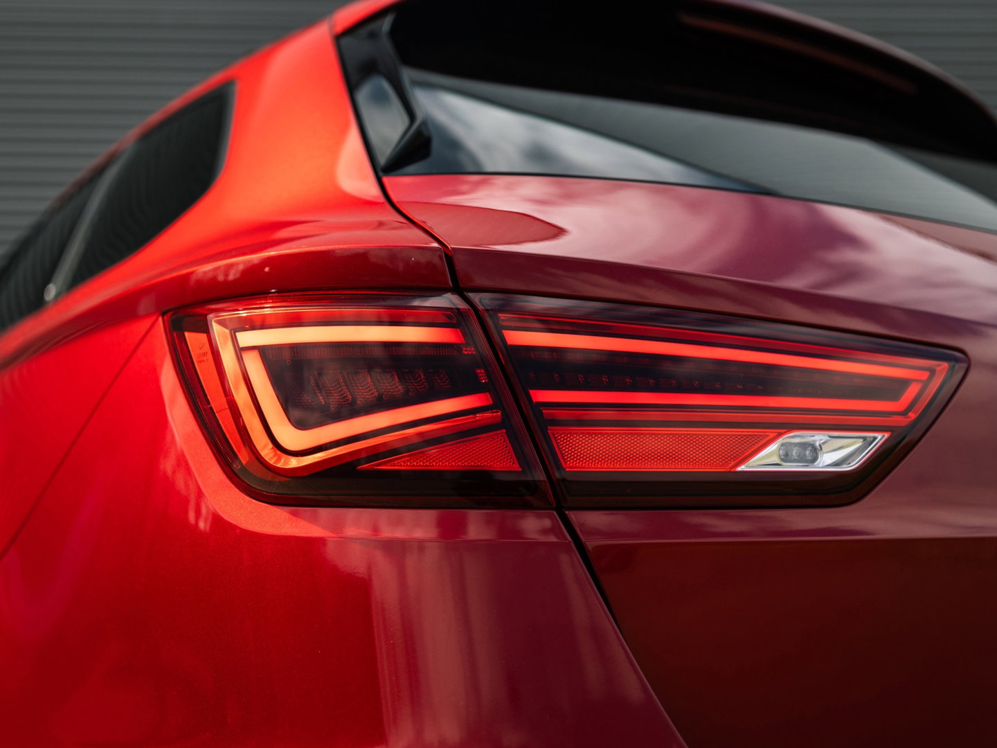 SEAT Leon ST 2.0 TSI CUPRA 300 4DRIVE VIRTUAL BEATS DCC