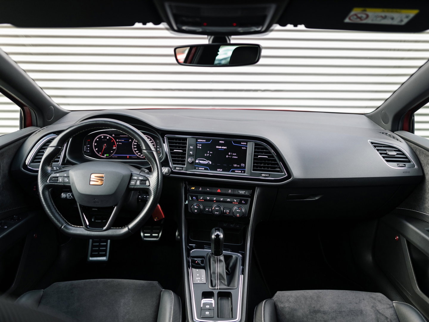 SEAT Leon ST 2.0 TSI CUPRA 300 4DRIVE VIRTUAL BEATS DCC