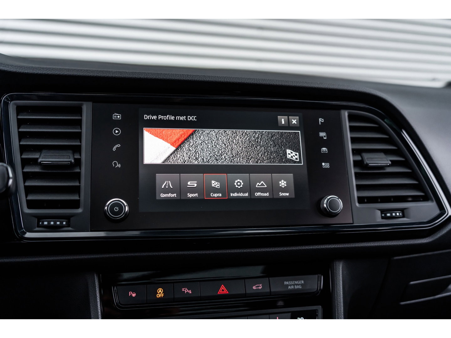 CUPRA Ateca 2.0 TSI 4DRIVE PANO BEATS BREMBO CAMERA KEYLESS