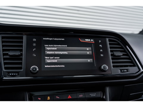 CUPRA Ateca 2.0 TSI 4DRIVE PANO BEATS BREMBO CAMERA KEYLESS