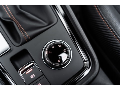 CUPRA Ateca 2.0 TSI 4DRIVE PANO BEATS BREMBO CAMERA KEYLESS