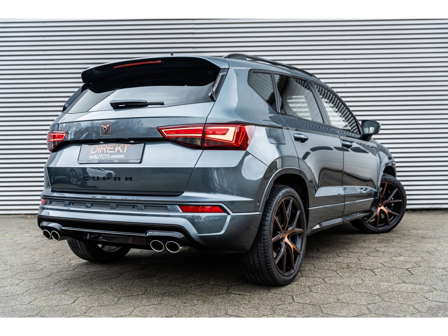CUPRA Ateca 2.0 TSI 4DRIVE PANO BEATS BREMBO CAMERA KEYLESS