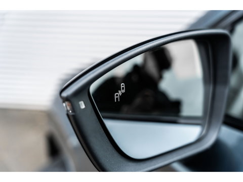 CUPRA Ateca 2.0 TSI 4DRIVE PANO BEATS BREMBO CAMERA KEYLESS