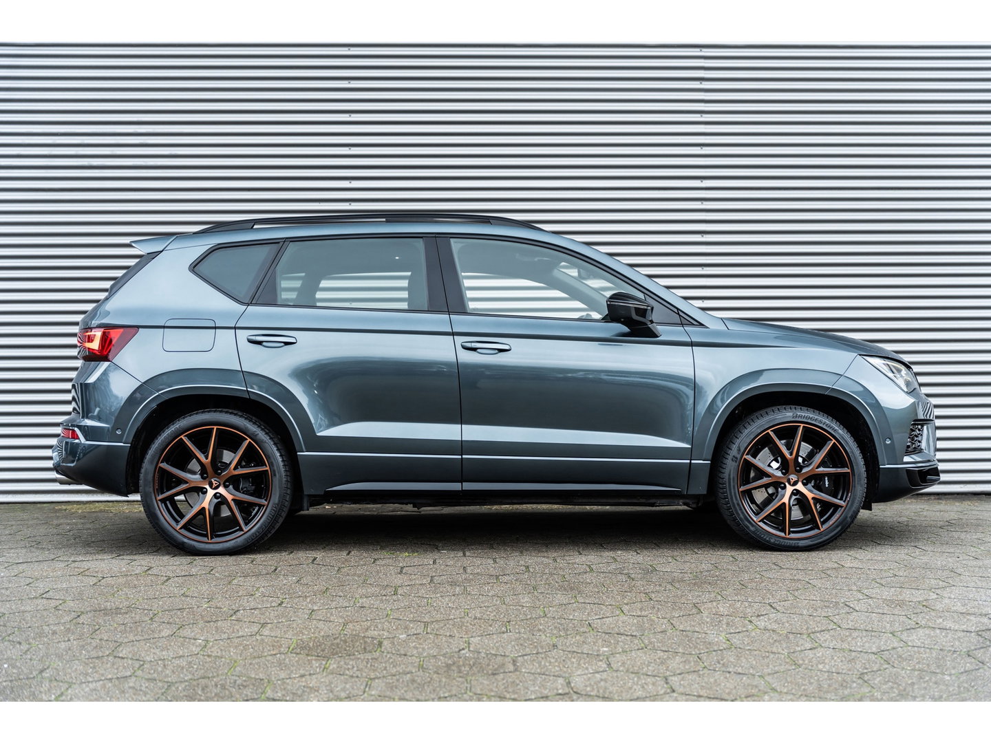 CUPRA Ateca 2.0 TSI 4DRIVE PANO BEATS BREMBO CAMERA KEYLESS