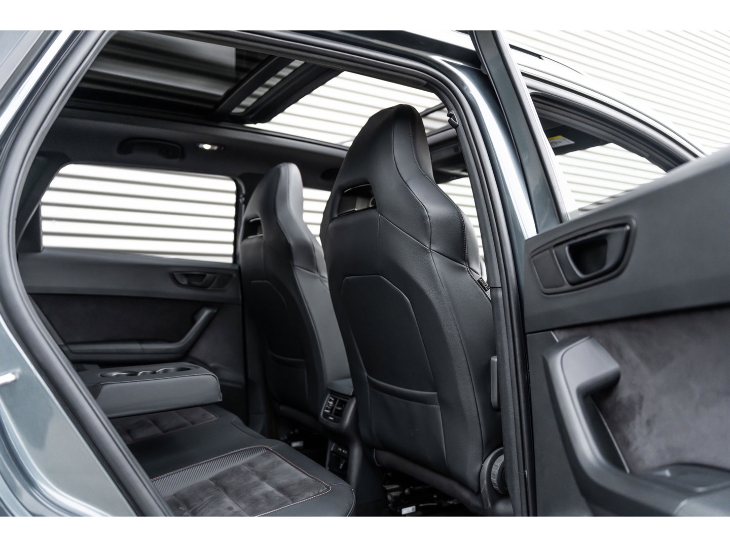 CUPRA Ateca 2.0 TSI 4DRIVE PANO BEATS BREMBO CAMERA KEYLESS